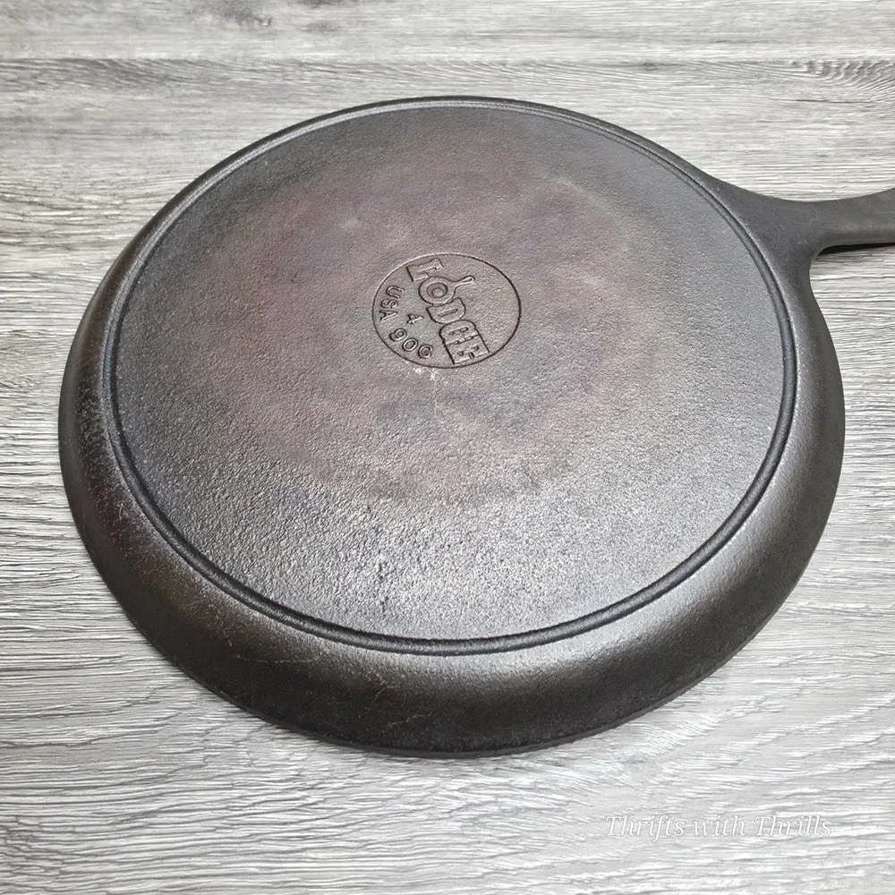Vintage‎ LODGE Cast Iron Griddle Skillet - 90G 10-1/2
